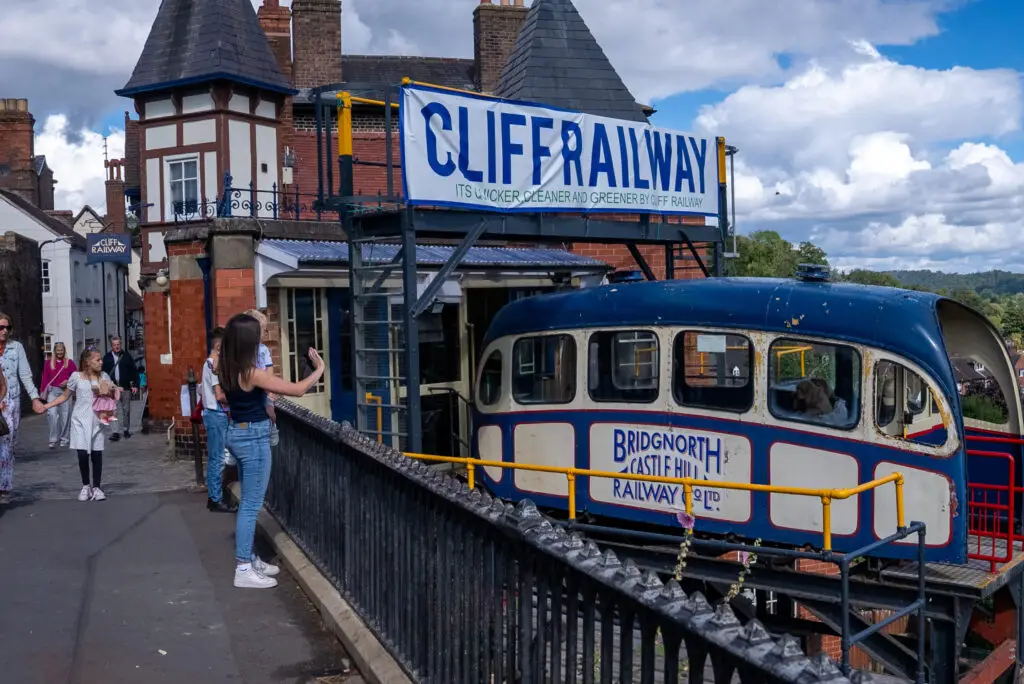 people standing at bridgnorth cliff railway